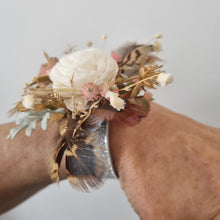 Load image into Gallery viewer, Whispering Wildflower Keepsake Corsage
